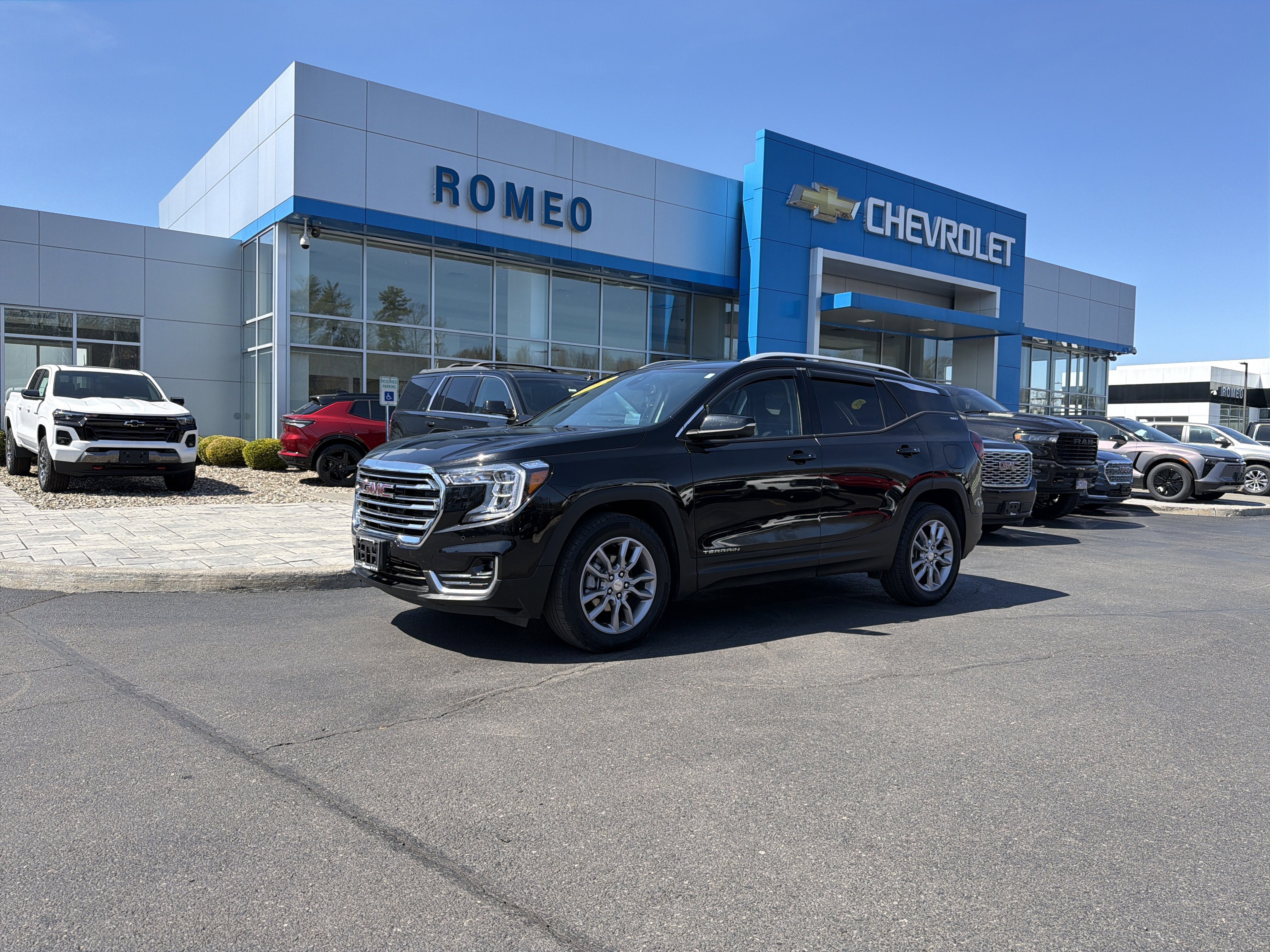2022 GMC Terrain SLT in Ebony Twilight Metallic — front three-quarter view